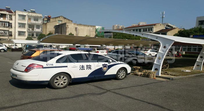 中天立美膜结构车棚成品照